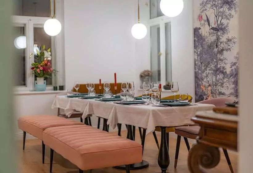 ペンション Villa Chez Les Amis   Adults Only