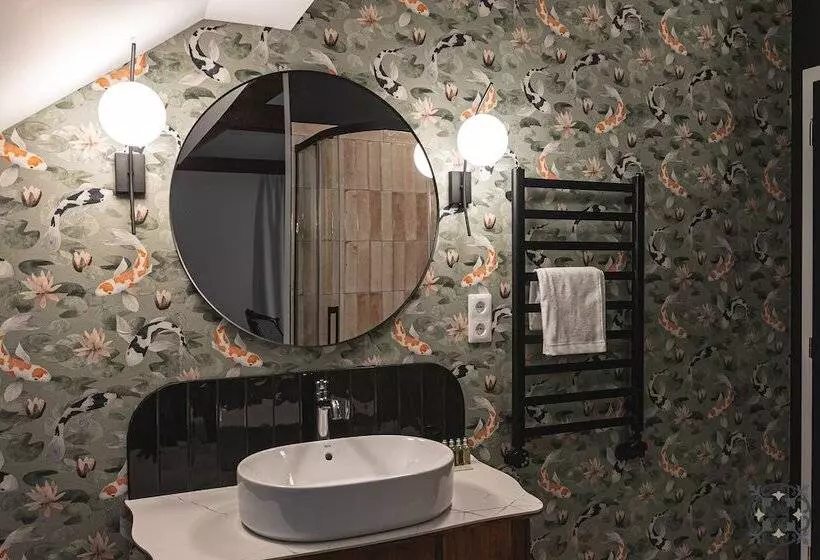 ペンション Villa Chez Les Amis   Adults Only