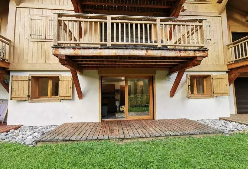 Appartement Cosy Avec Terrasse Et Parking Privé, Centre Village à 2 Pas Et Arrêt Ski Bus Proche   Fr