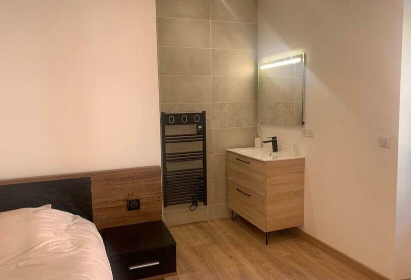 住宿加早餐  Chambre Avec Entrée Indépendante