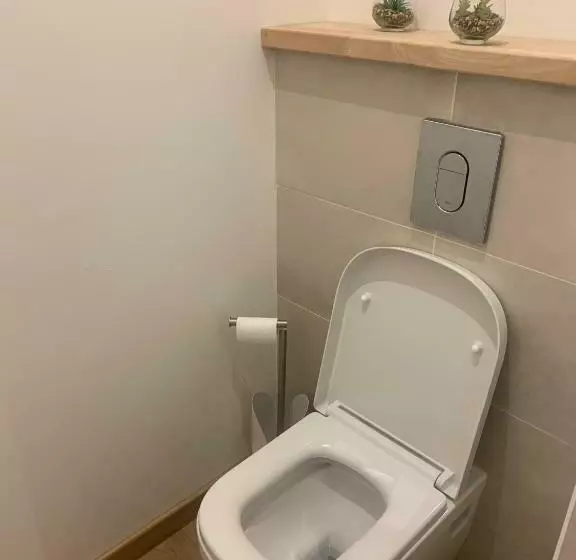 Aamiaismajoitus (B&B) Chambre Avec Entrée Indépendante