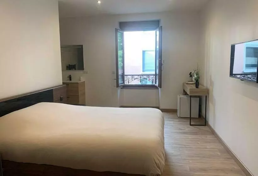 Aamiaismajoitus (B&B) Chambre Avec Entrée Indépendante