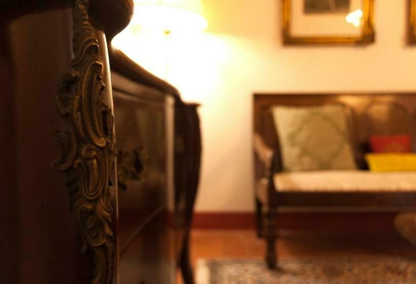 ベッドアンドブレックファースト Palazzo Benucci