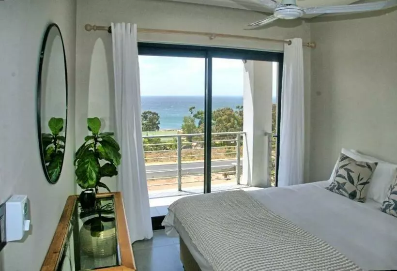 Grietas Villa