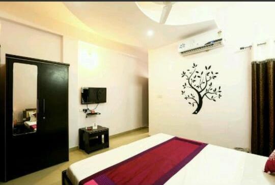 בית מלון כפרי Plaza Inn