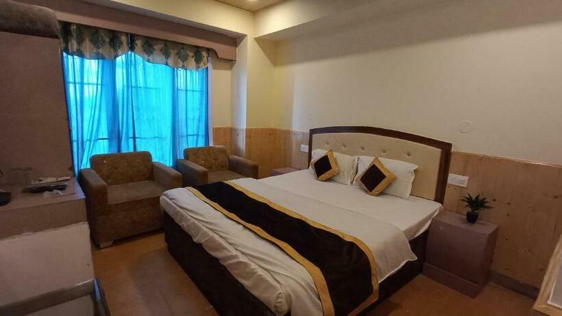 ホテル Shorya Regency