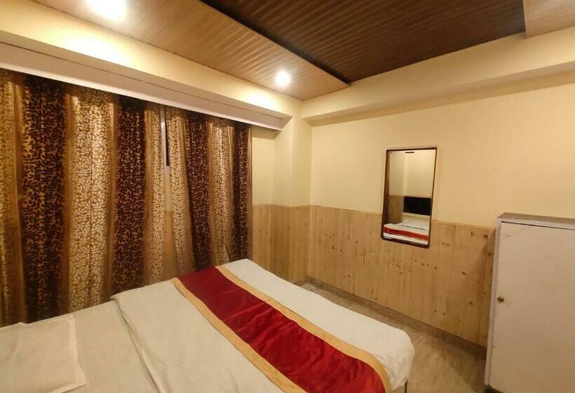 ホテル Shorya Regency