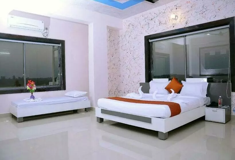 ホテル Welcome Somnath