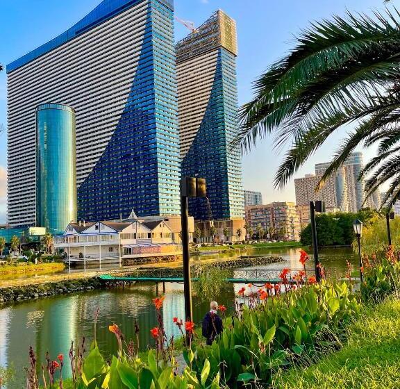 پانسیون Apartments Black Sea Resort Luxe