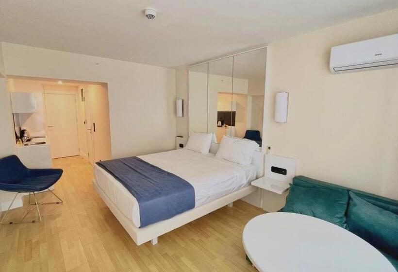 پانسیون Apartments Black Sea Resort Luxe