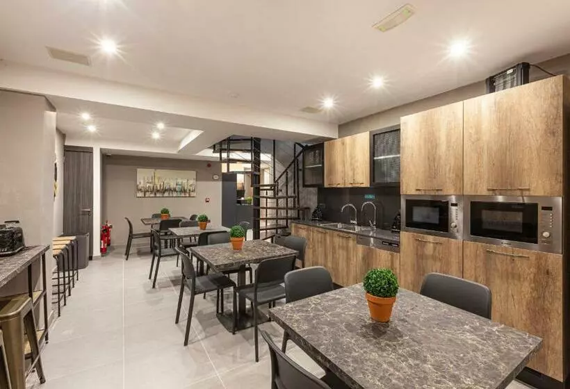 پانسیون Guesthouse No. 48