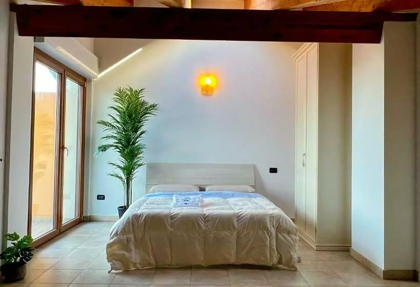 T Rex ⭑⭑⭑⭑⭑   Appartamento Elegante Con Idromassaggio