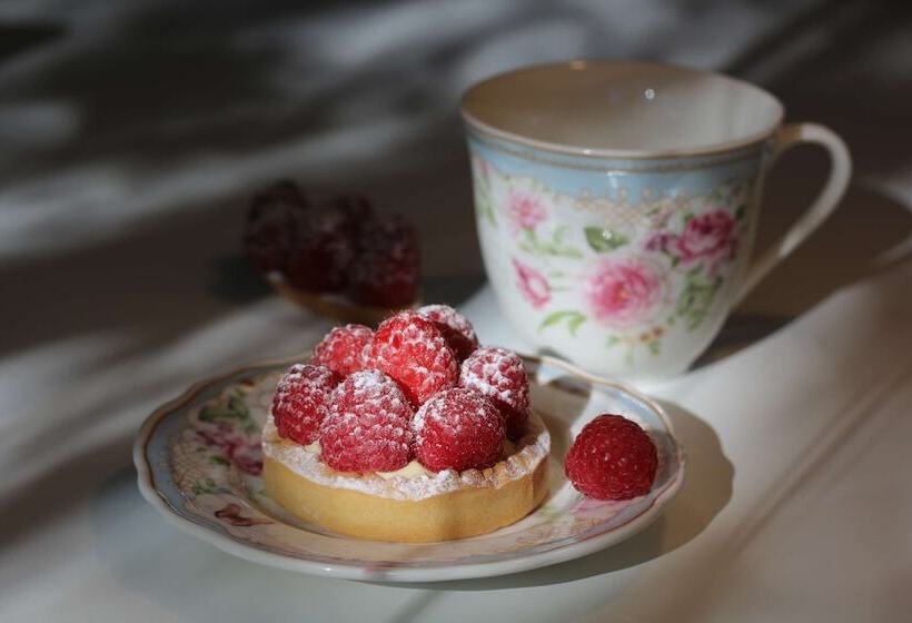 住宿加早餐  Malis Castera Le Petit Château