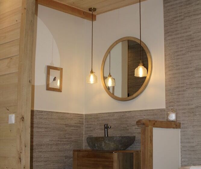 住宿加早餐  Malis Castera Le Petit Château