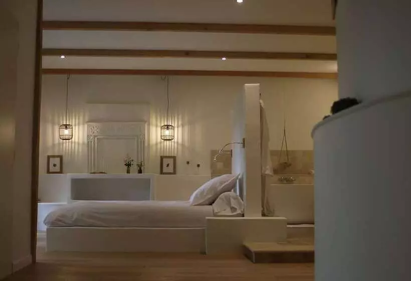 Aamiaismajoitus (B&B) Malis Castera Le Petit Château