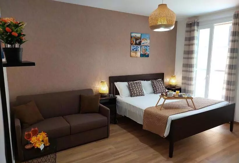 تختخواب و صبحانه Sunset House