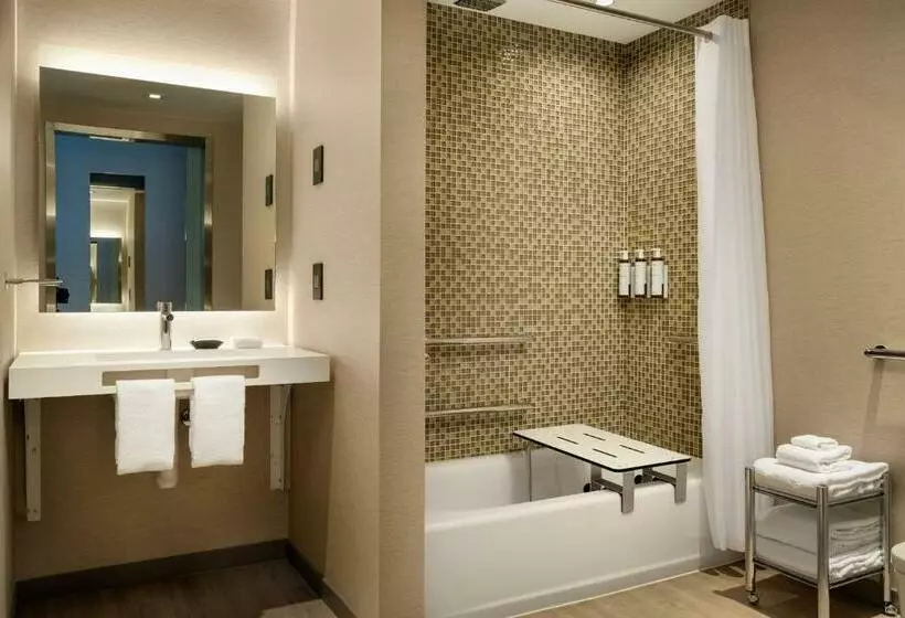 Ac Hotel By Marriott Oakland Downtown