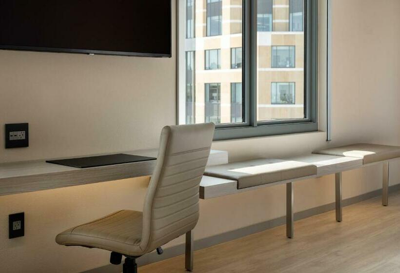 Ac Hotel By Marriott Oakland Downtown