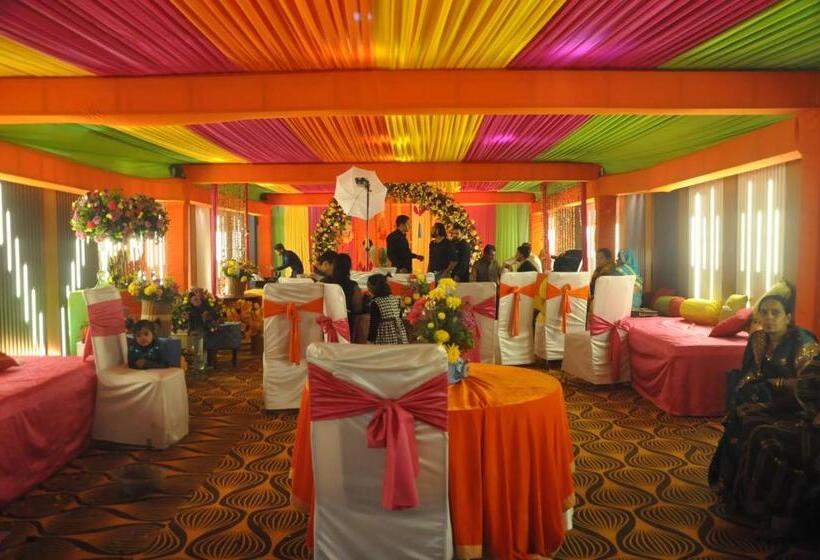 Hotel Arch Plaza   Near Delhi Airport