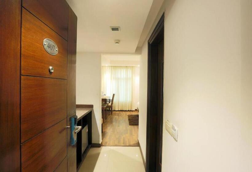 Hotel Arch Plaza   Near Delhi Airport