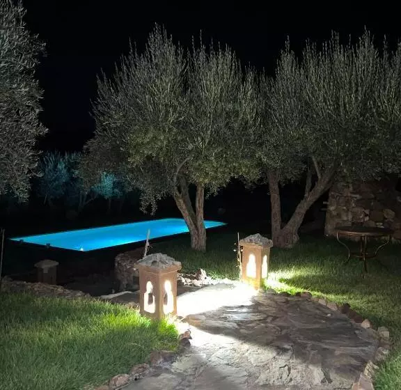 هتل Bin Jbal Resort
