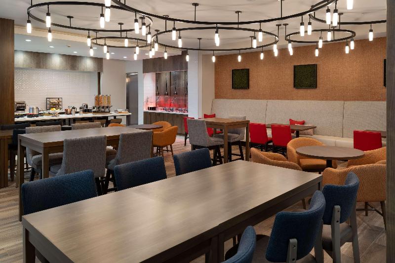 酒店 Hilton Garden Inn Visalia, Ca