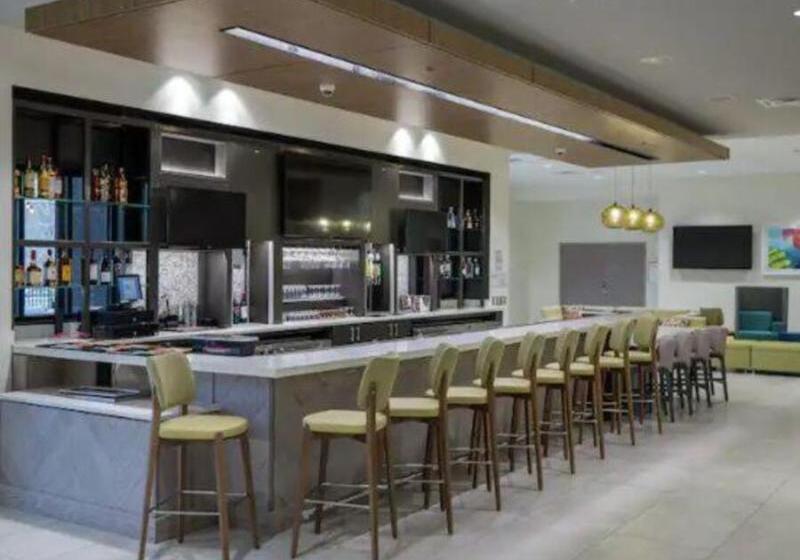 酒店 Hilton Garden Inn Visalia, Ca