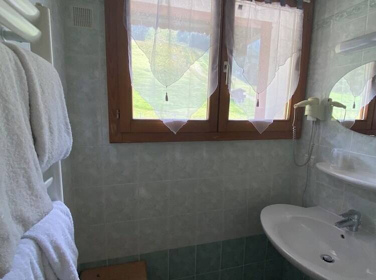 בית מלון כפרי Le Schuss