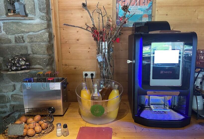 בית מלון כפרי Le Schuss