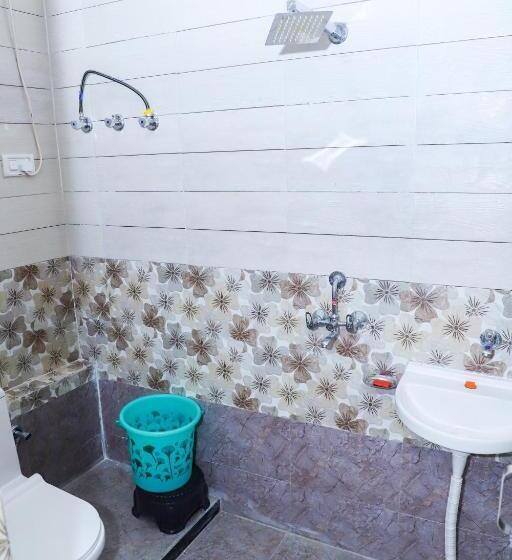 فندق Meera Heritage