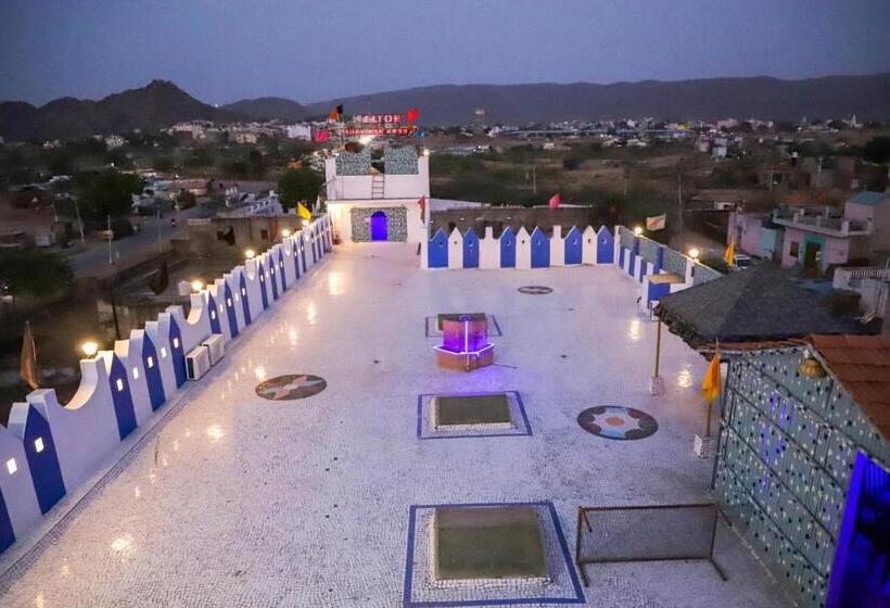 فندق Meera Heritage