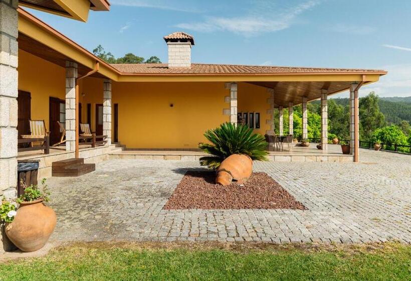 Отель Quinta Devesa Do Monte
