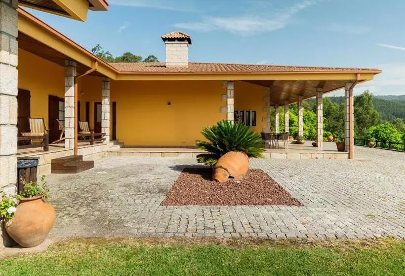 ホテル Quinta Devesa Do Monte