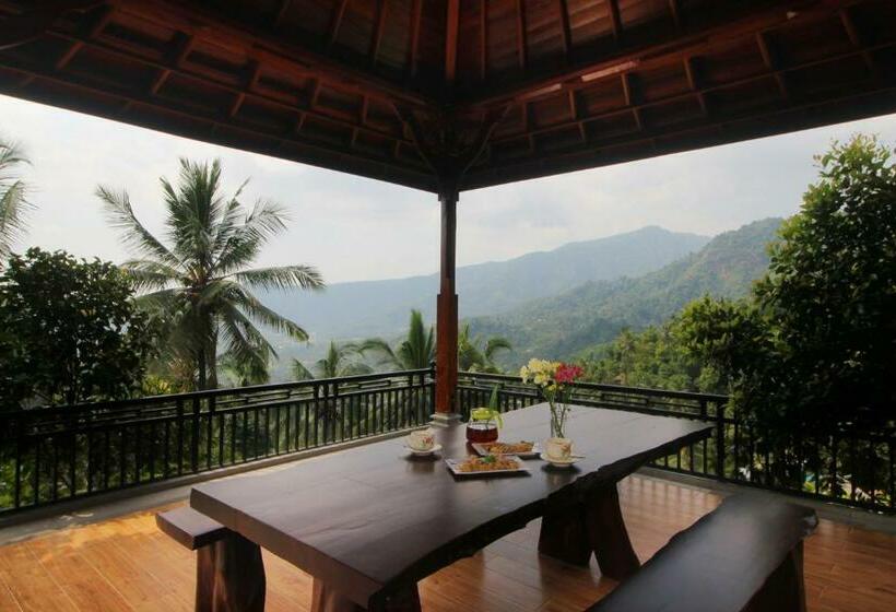 Rostika Hotel & Camping Sekumpul