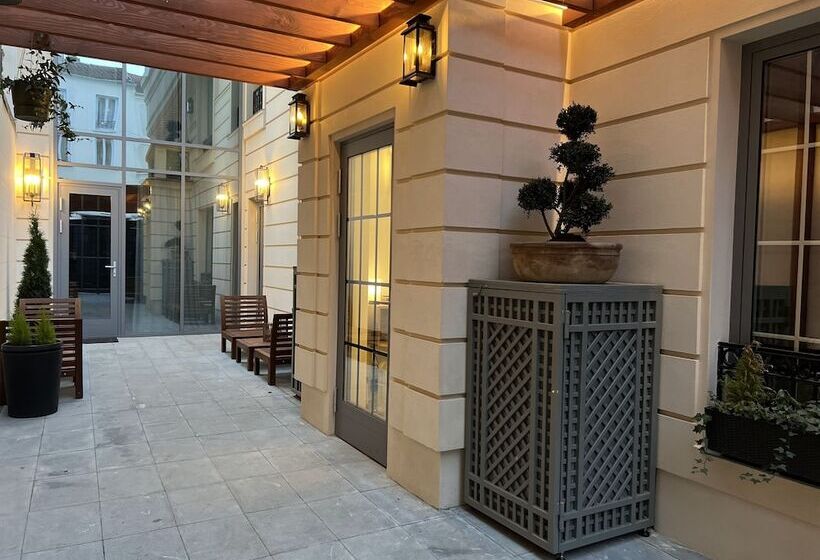 Particulier La Defense   Boutique Hotel Paris