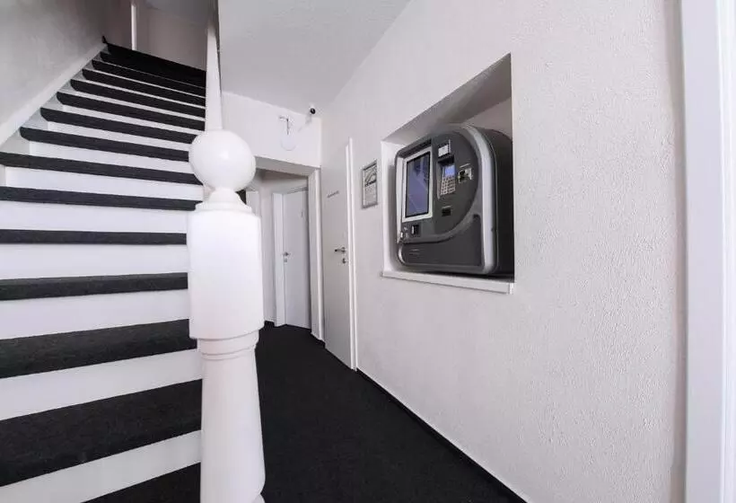 Majatalo 24/7 Selfcheckin Schmiedestrasse