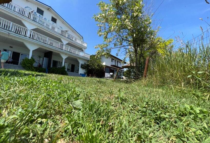 بنسيون Casa Analys