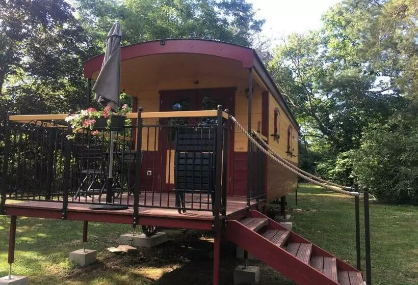 Majatalo La Roulotte Des Bords De Saône