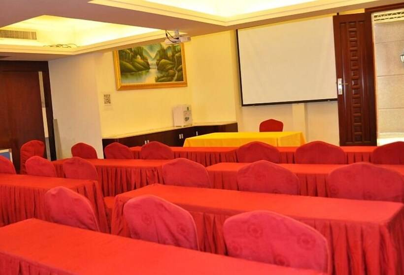 Golden Island Holiday Hotel Foshan