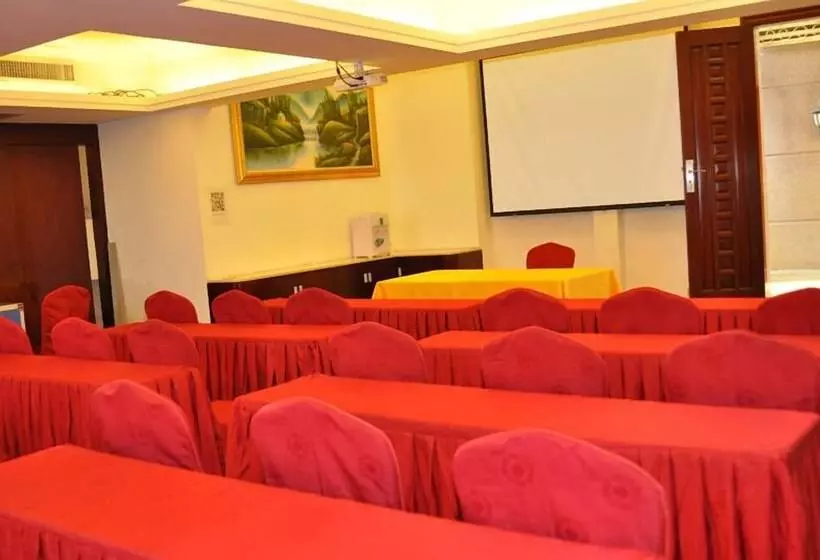 Golden Island Holiday Hotel Foshan