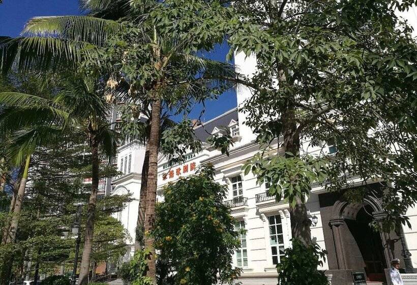 فندق Homeland International