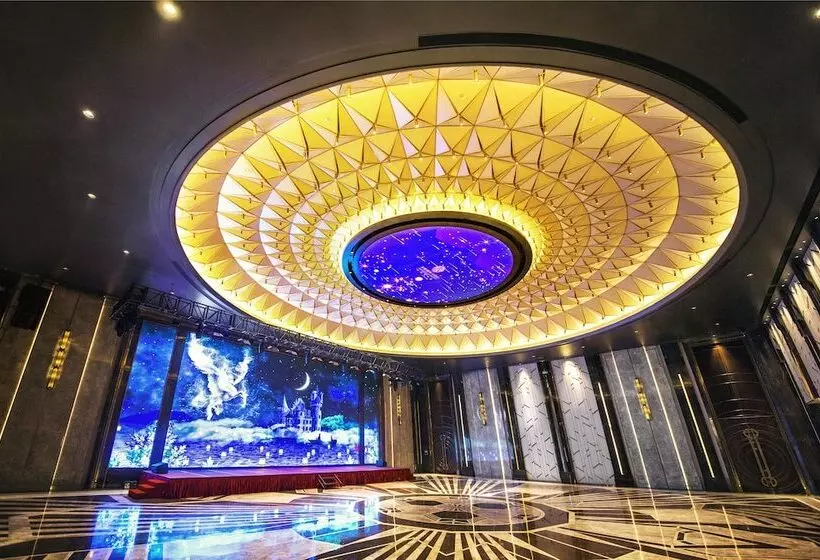 ホテル Homeland International