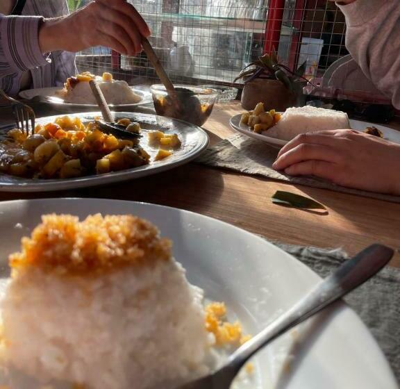 Another Night Hostel