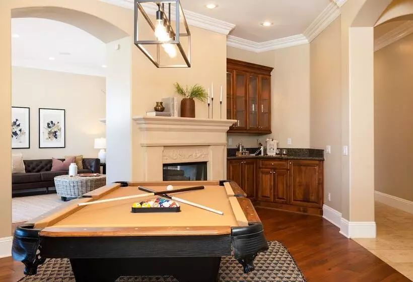 Bear Bridge By Avantstay Hilltop Haven In Temecula W/ Views, Putting Green & Hot Tub