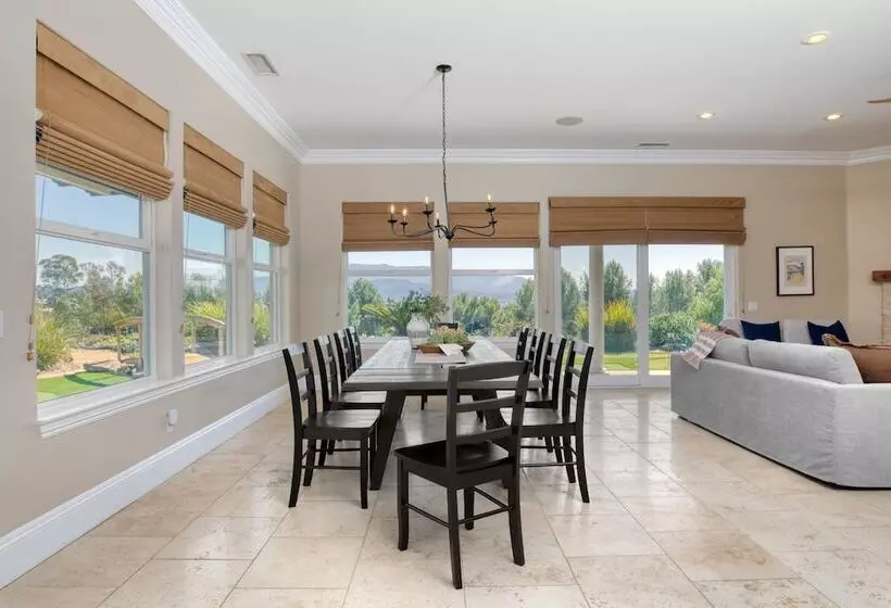 Bear Bridge By Avantstay Hilltop Haven In Temecula W/ Views, Putting Green & Hot Tub