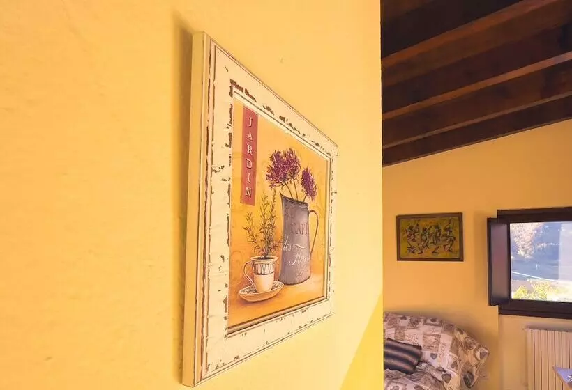 Aamiaismajoitus (B&B) Agriturismo Tenuta Monteoliveto   Cottage Relax