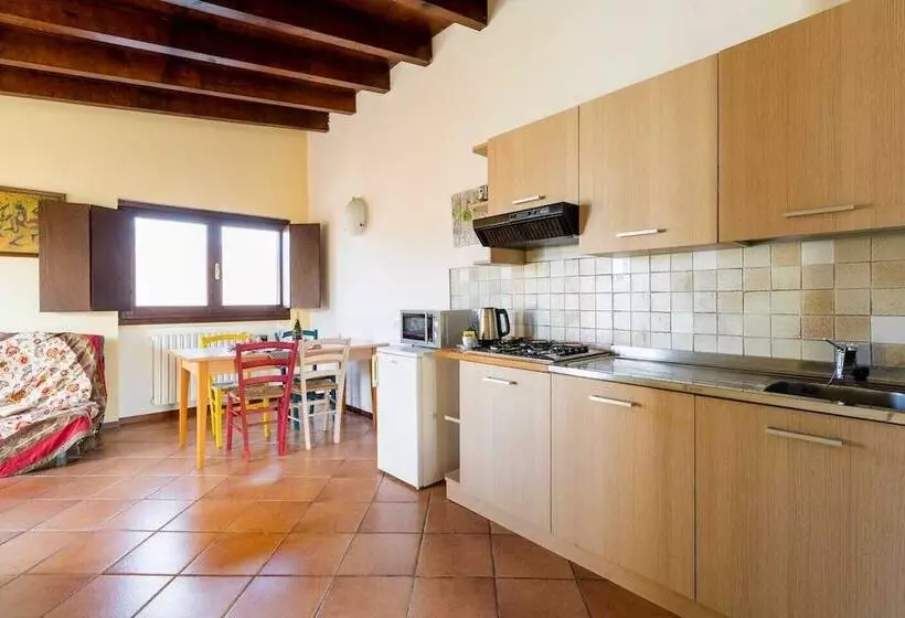 Aamiaismajoitus (B&B) Agriturismo Tenuta Monteoliveto   Cottage Relax