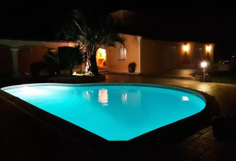 Aamiaismajoitus (B&B) Les Restanques