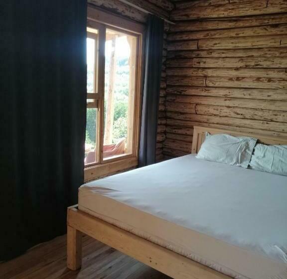 تختخواب و صبحانه Lycian Cedar House