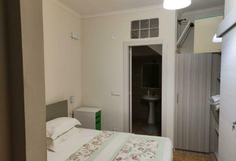 Bed & Breakfast   Day Use One